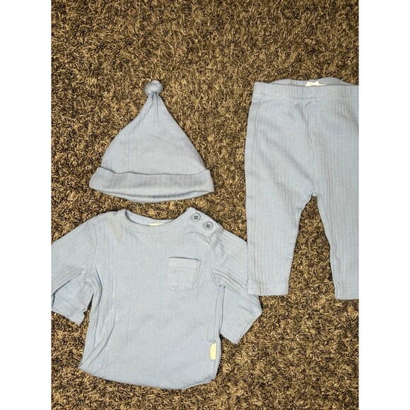 Rabbit+Bear 3 Piece Pants Set, Hat Included, Size 0-3 M, Rabbit and Bear - Picture 7 of 9